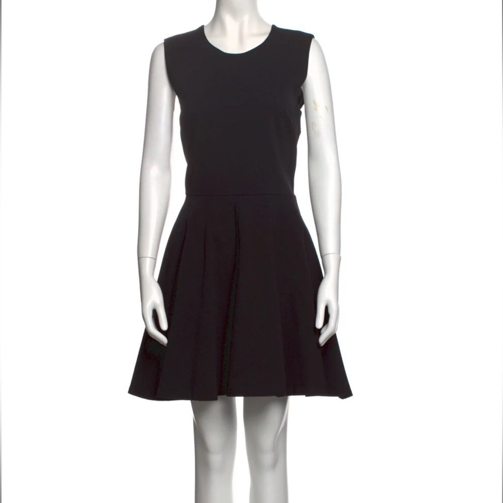 Diane von Furstenberg, little black dress, black size 6
